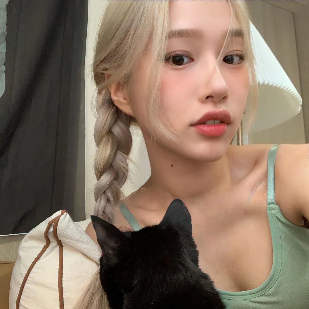 我的龙主身份被女儿曝光了